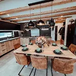 Black Pohorje - Luxury Retreat Villa